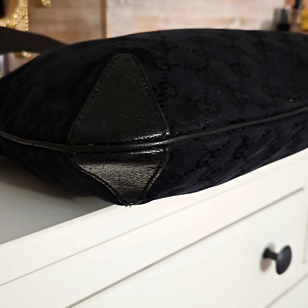 Gucci Guccissima Shoulder Bag; Price reflects wears, sales final, no return - Picture 9 of 16